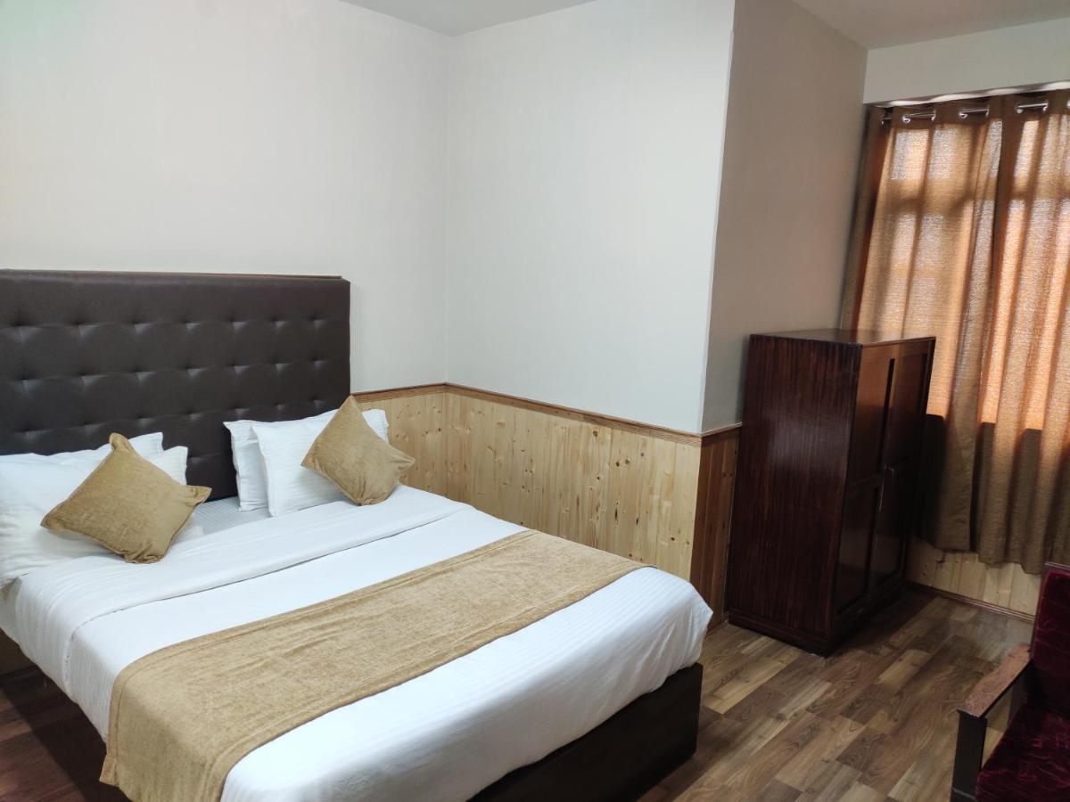 Hotel Zambala 강토크 외부 사진